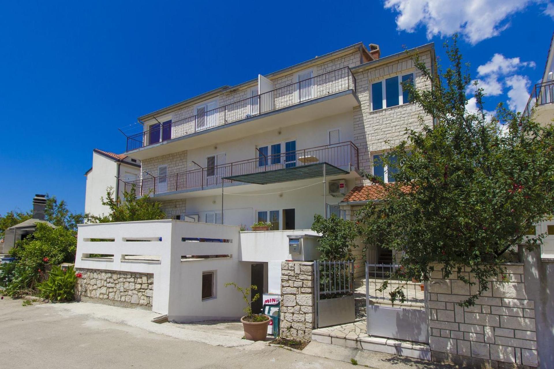 Apartments Vince Primosten Ngoại thất bức ảnh