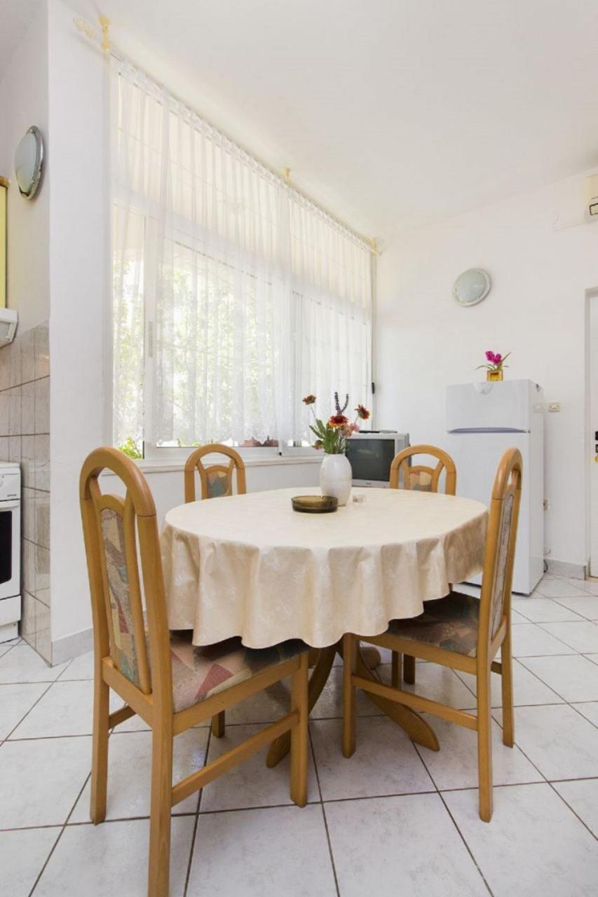 Apartments Vince Primosten Ngoại thất bức ảnh