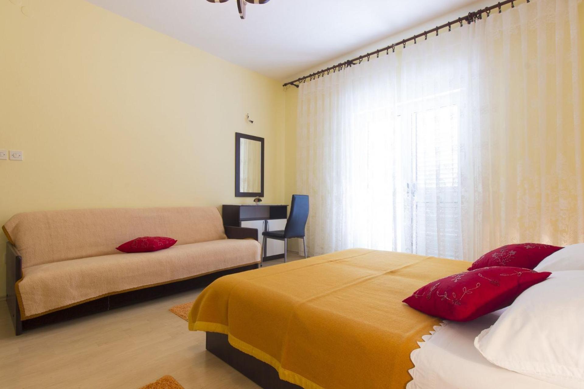 Apartments Vince Primosten Ngoại thất bức ảnh